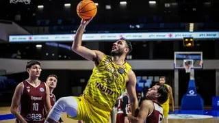 האיטלקים נותרו עם שחקן אחד, חולון זכתה בנצחון טכני