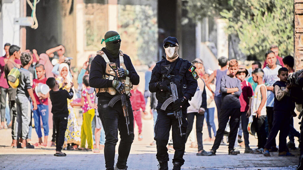 "אין לחמאס אופוזיציה בעזה ובטח לא אופוזיציה כלכלית". מחבלי גדודי עז א־דין אל־קסאם בנוסייראת