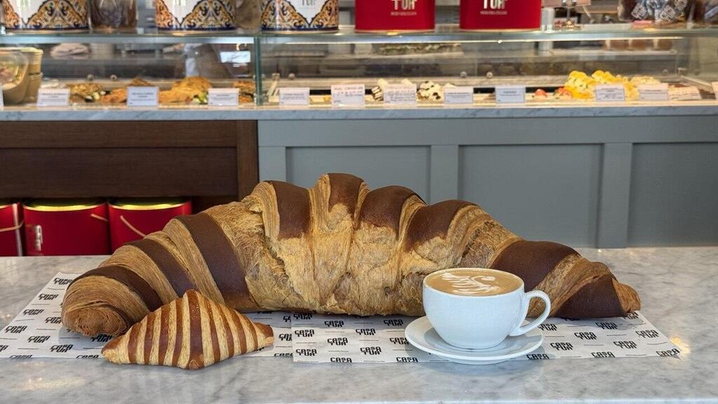 An hour and a half in the oven (Photo: Sapir Gordo) הקרואסון הגדול