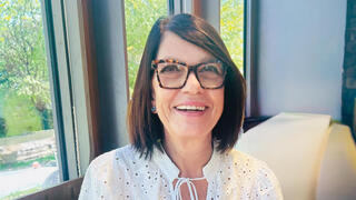  מוניקה דוידוביץ