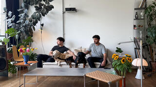 הדירה של שאולי ועומרי בשכונת שפירא, כאן גרים