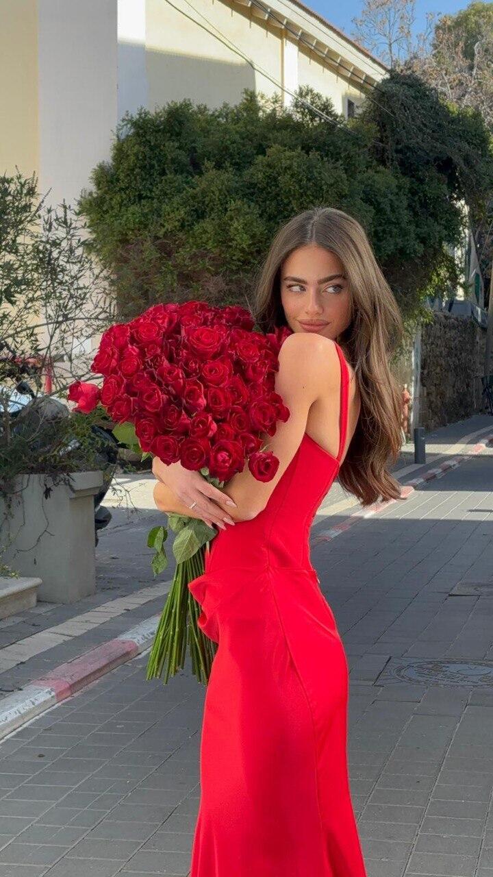 "אני חושבת שלאהבה אין גיל" (עמית קבילי) "אני חושבת שלאהבה אין גיל"