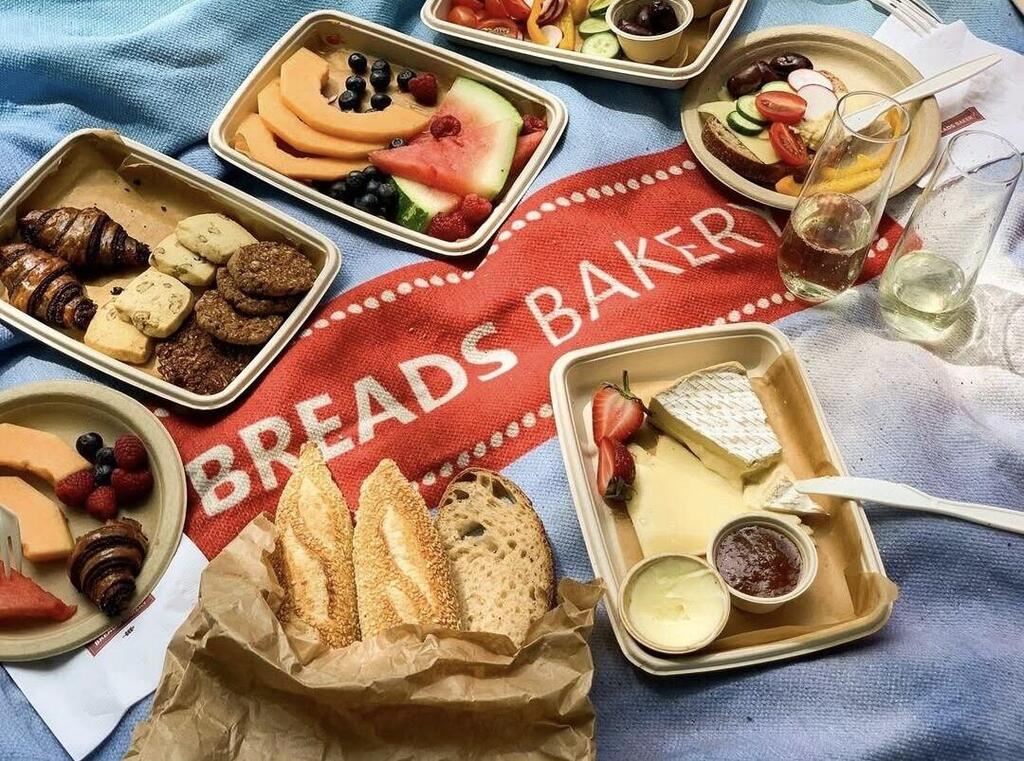 Breads Bakery