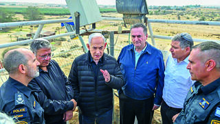 בנימין נתניהו, ישראל כ"ץ, איתמר בן גביר, דוד זיני ודניאל לוי בסיור בנגב