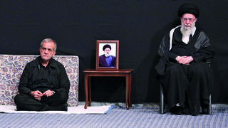 עלי חמינאי ומסעוד פזשכיאן