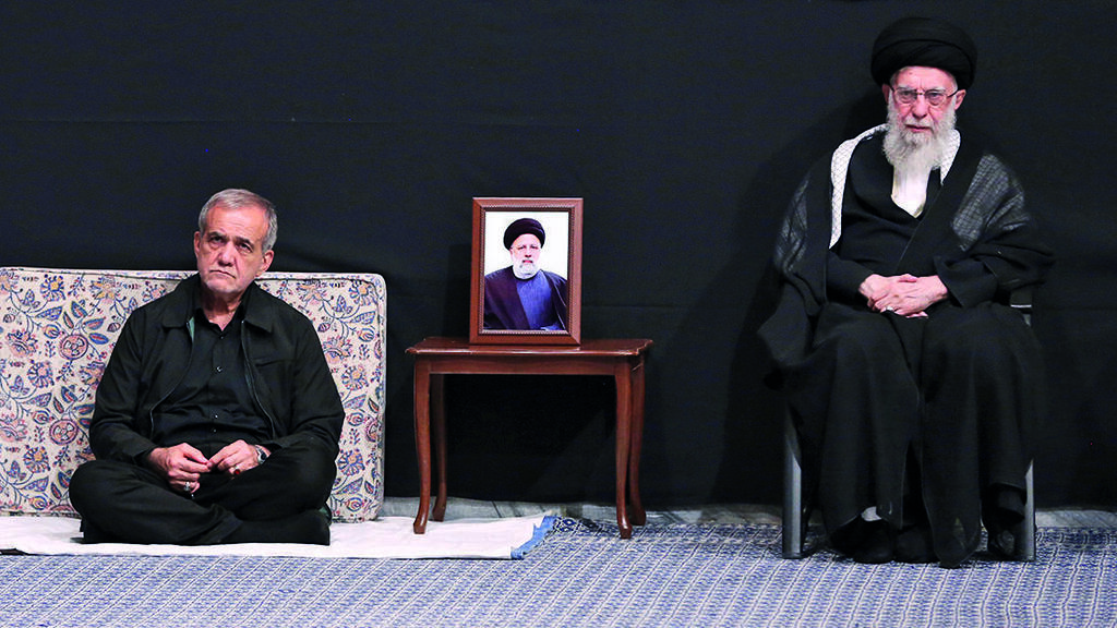 עלי חמינאי ומסעוד פזשכיאן