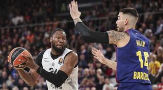 ווילי הרננגומז עושה הגנה