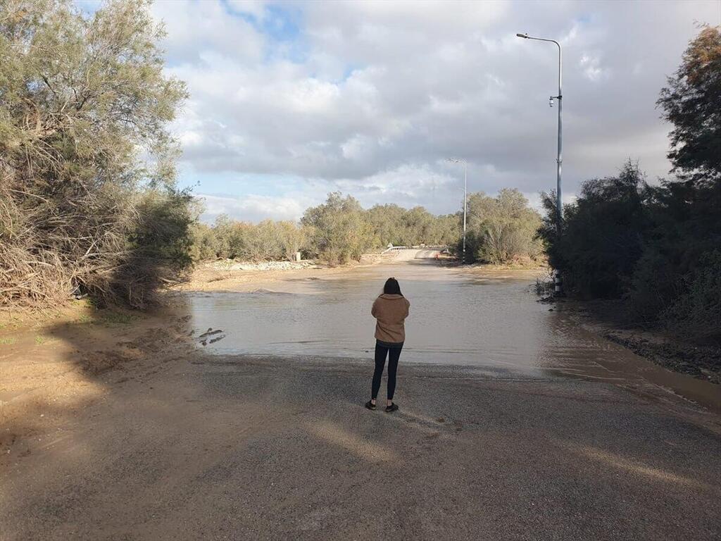 Tze'elim Bridge (Photo: Ofir Akiva) הצפה בגשר צאלים