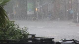 מזג אוויר סוער תל-אביב