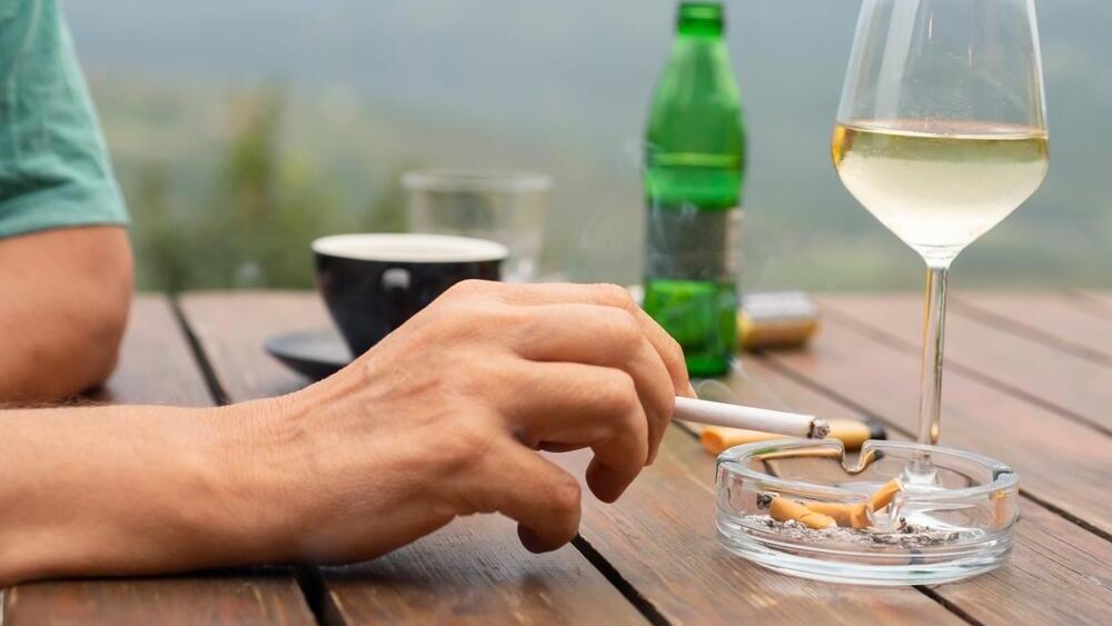 עישון חברתי