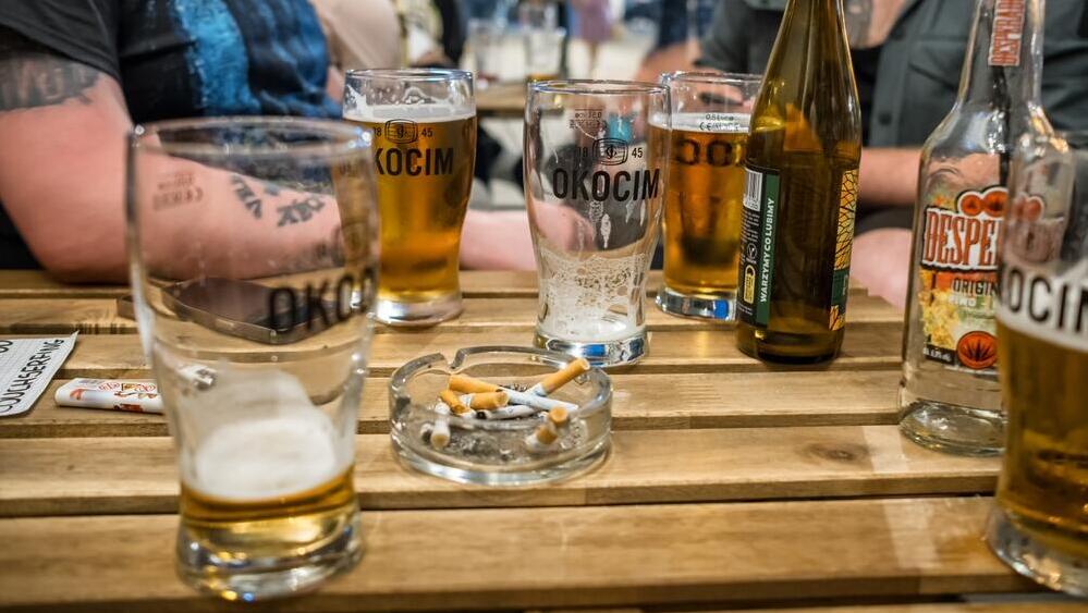 עישון חברתי