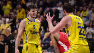 שחקן מכבי ת"א רומן סורקין