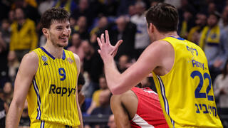 שחקן מכבי ת"א רומן סורקין