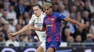 לאמין ימאל מול אלברו קאררס