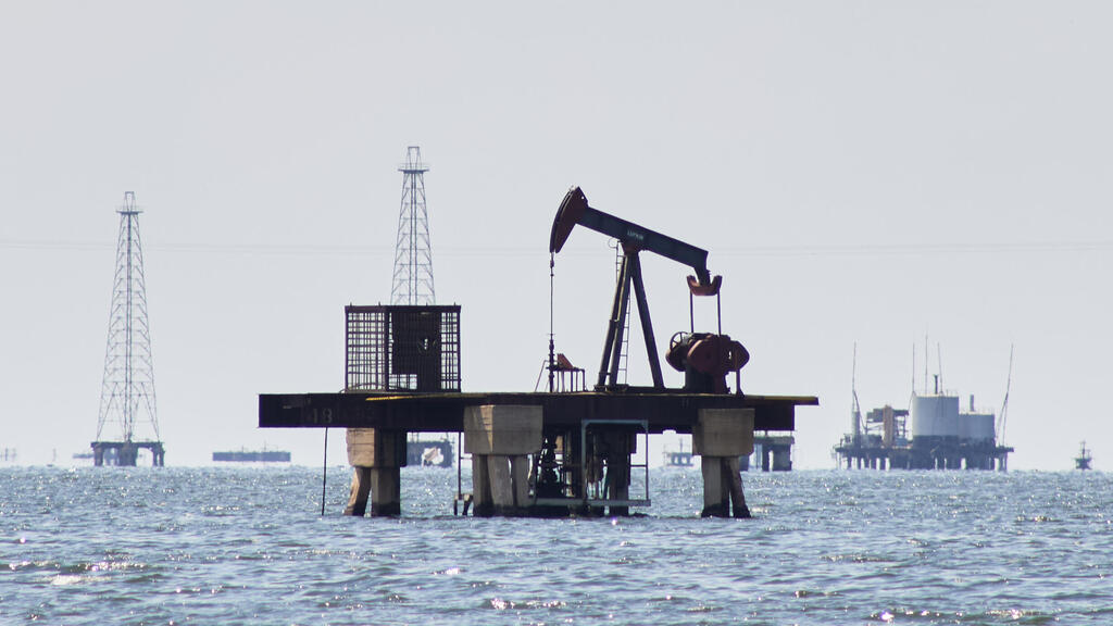 תעשיית הדלקים המאובנים של ונצואלה