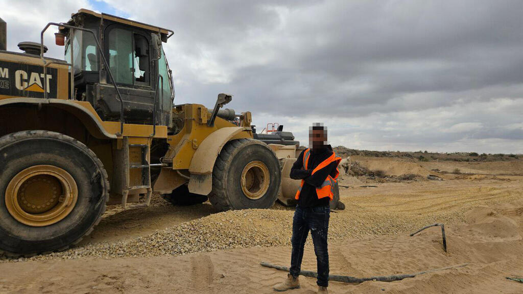 הקצינים ברצועת עזה מתריעים: הפועלים שבונים את המוצבים - סיכון כפול