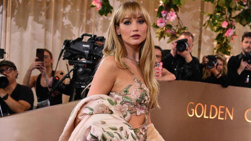 ג'ניפר לורנס בטקס גלובוס הזהב, 2026