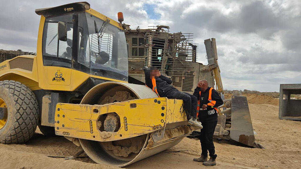 הקצינים ברצועת עזה מתריעים: הפועלים שבונים את המוצבים - סיכון כפול