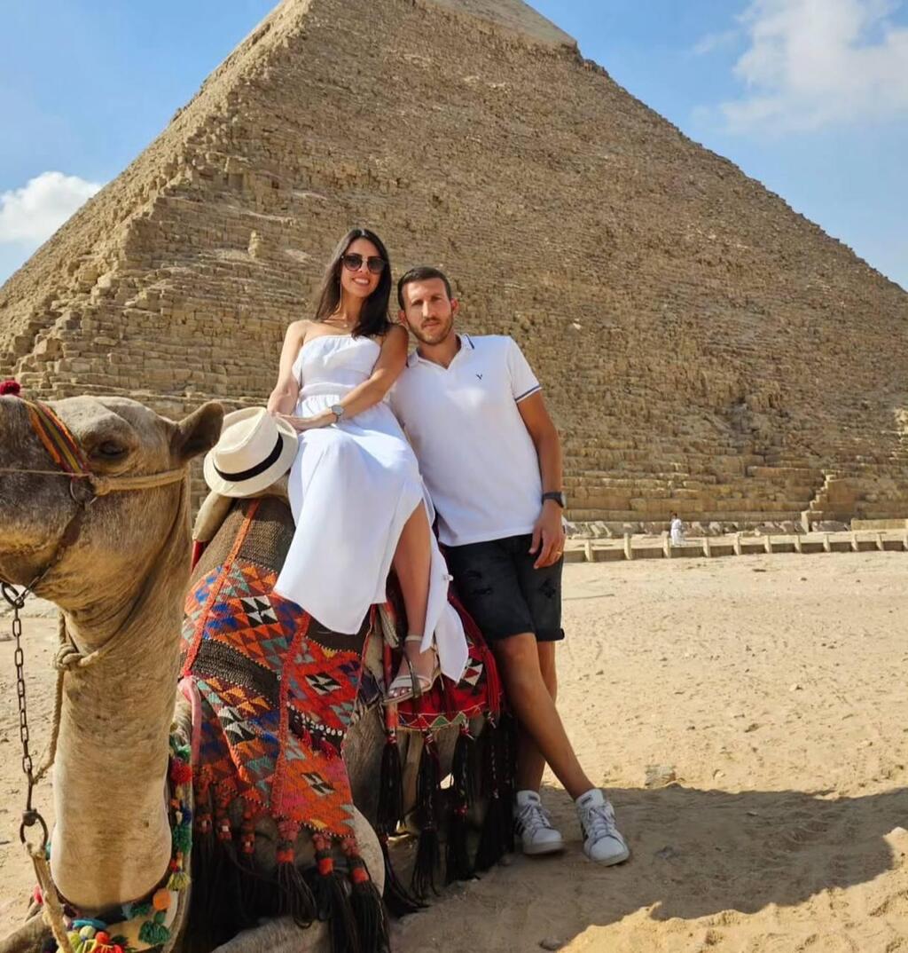 Mor and Alon Shamli during their trip to Egypt, which ended in a deadly terror attack (Photo: Instagram) מור ואלון שמלי