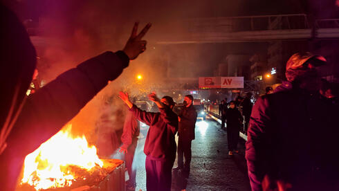 מחאה מחאות הפגנה הפגנות איראן טהרן 8 בינואר