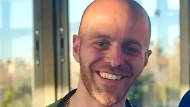 ד"ר מיקאס מרטינס סקי, רופא מתמחה בארגנטינה שהושעה בגלל אנטישמיות