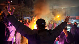 מחאה מחאות הפגנה הפגנות איראן טהרן 8 בינואר