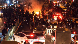 מחאה מחאות הפגנה הפגנות איראן טהרן 8 בינואר