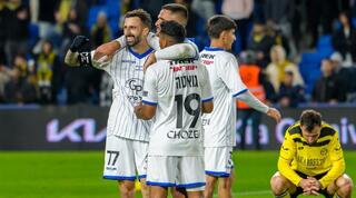 שחקני מכבי יפו מאושרים