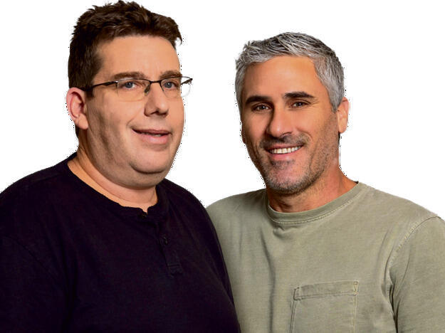 שאשו (מימין) וקרמר. סיפורים מההיסטוריה