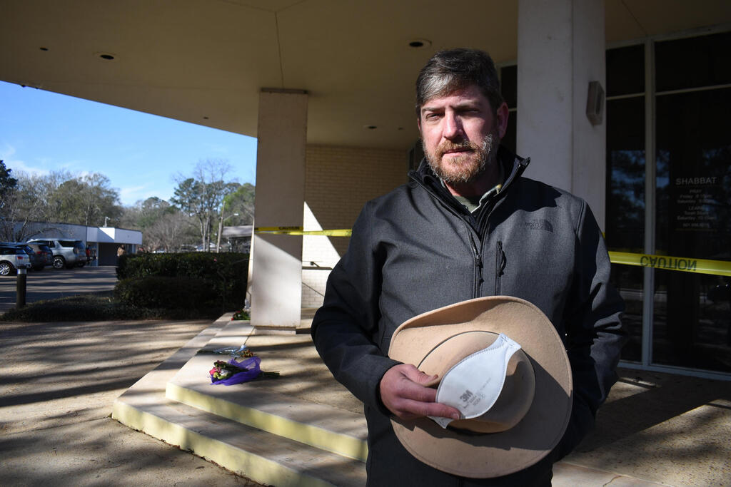 Beth Israel Congregation President Zach Shemper stands for a portrait in front of the synagogue's closed entrance on Tuesday, Jan. 13, 2026, in Jackson, Miss (Photo: AP Photo/Sophie Bates) Beth Israel Congregation President Zach Shemper stands for a portrait in front of the synagogue's closed entrance on Tuesday, Jan. 13, 2026, in Jackson, Miss