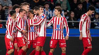 שחקני אתלטיקו מדריד חוגגים