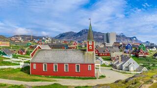 נוק, בירת גרינלנד ביום שמש