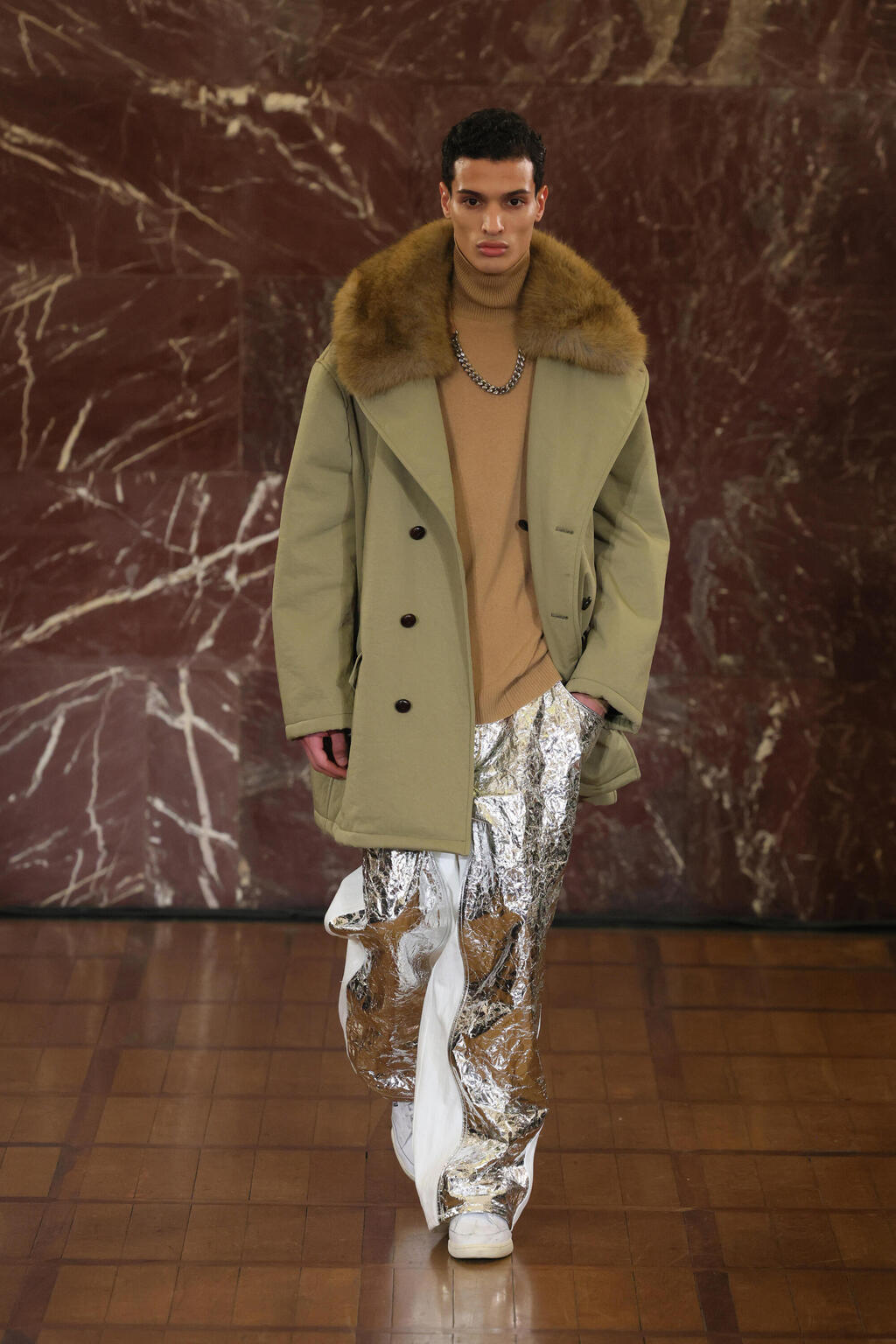 תצוגת האופנה של הד מיינר ביריד פיטי אומו באיטליה, 2026