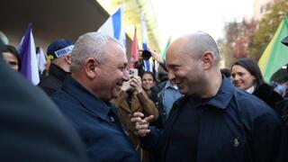 בנט ואיזנקוט בצעדה ועצרת הגיוס הלאומית - כנגד חוק הגיוס בירושלים