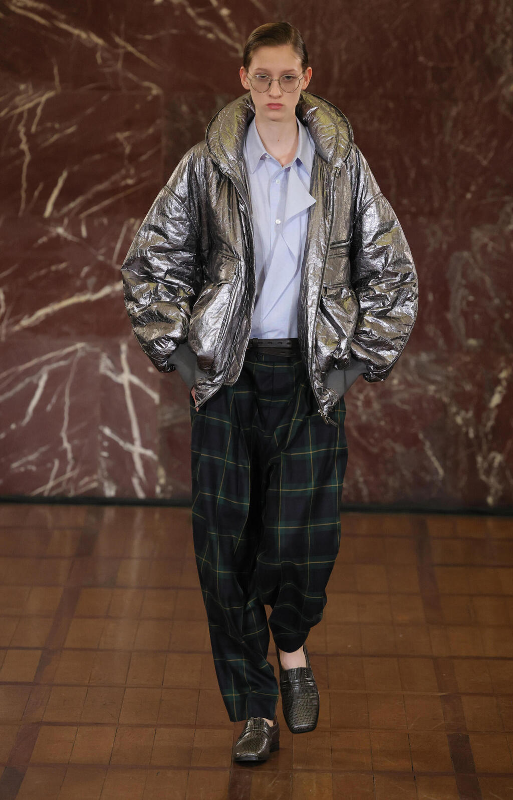 תצוגת האופנה של הד מיינר ביריד פיטי אומו באיטליה, 2026