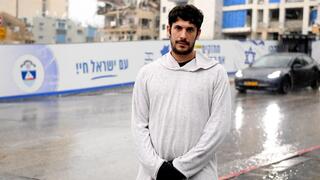 חצי שנה למלחמה עם איראן - אריאל עוזרי, ביתו בבת ים נפגע מטיל איראני