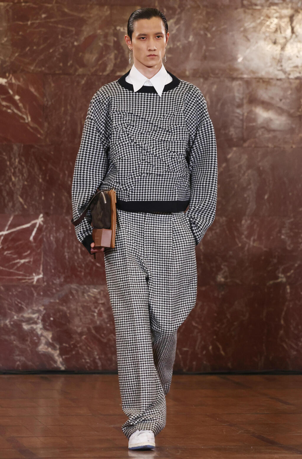 תצוגת האופנה של הד מיינר ביריד פיטי אומו באיטליה, 2026