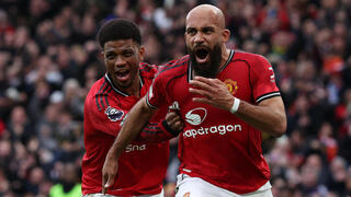 בריאן אמבומו ואמאד דיאלו חוגגים