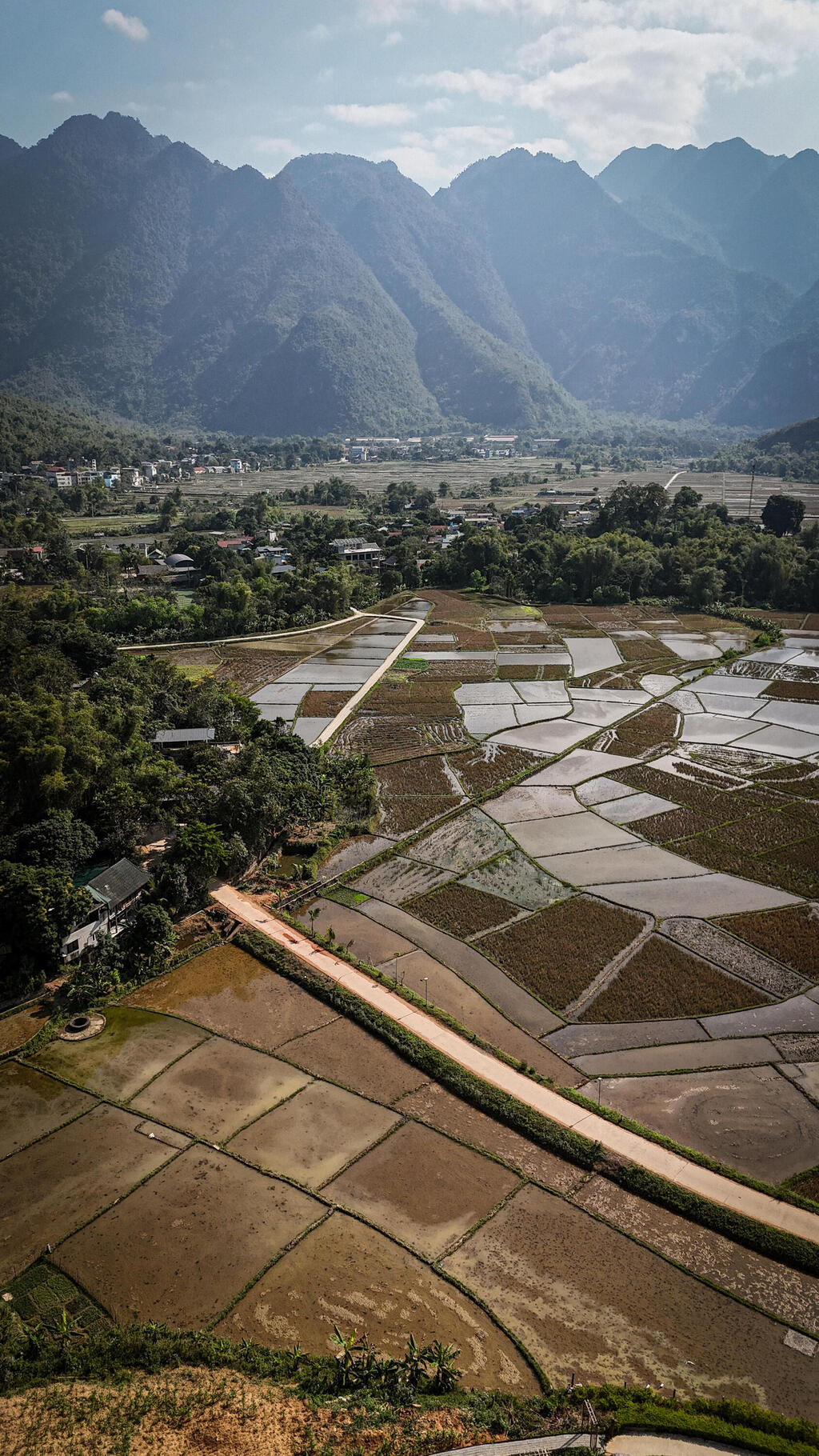 Cold winters in the mountains. Pu Luong (Photo: Guy Bar-On) וייטנאם