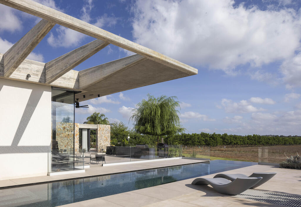 בית פרטי בתכנון בריק רוה אדריכלים