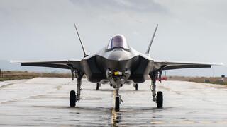 שלושה מטוסי אדיר חדשים נחתו בבסיס נבטים