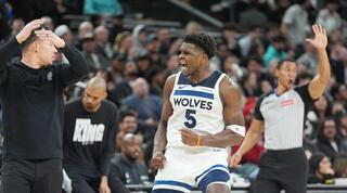 אנתוני אדוארדס