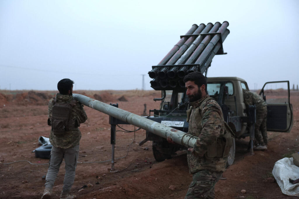 כוחות משטר א-שרע צבא סוריה אזור א-טבקה במחוז דיר א-רקה 17 בינואר