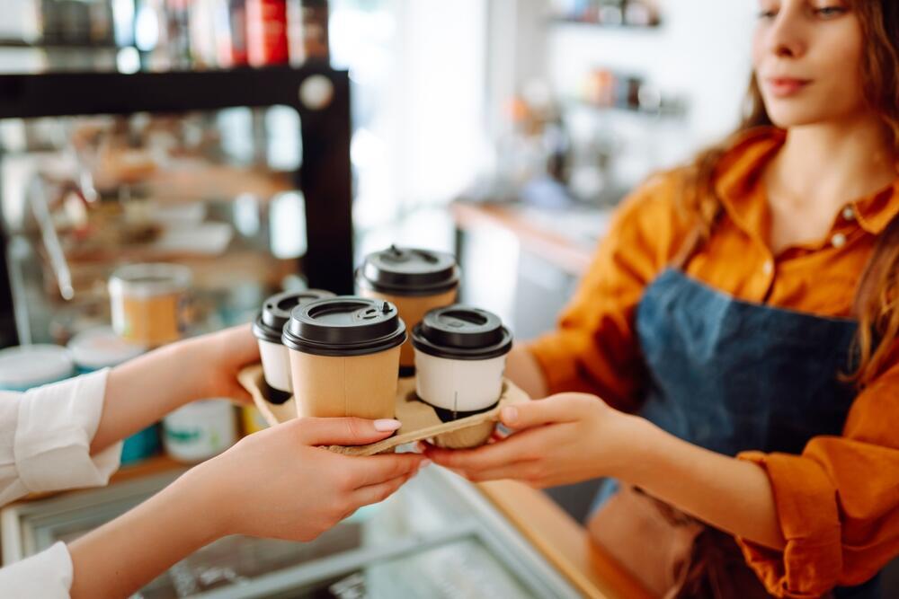 Researchers found that the more coffee participants drank, the lower their risk of liver cirrhosis, liver cancer and death from liver disease (Photo: Shutterstock) קפה