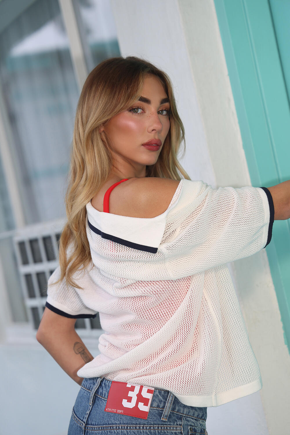 ''החלמתי מהמון דברים''. מאיה קיי (צילום: נועם אקהויז) מאיה קיי, טווינטיפורסבן, עבור הברזייה