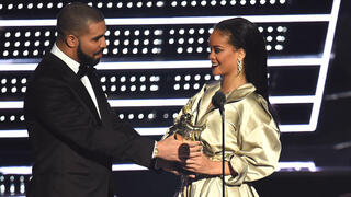 ריהאנה ודרייק בטקס פרסי הווידאו של MTV לשנת 2016