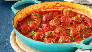 קציצות  ברוטב סלק