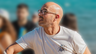 רון גושן ז"ל במהלך אירוע החברה באילת שבסופו התייבש ומת