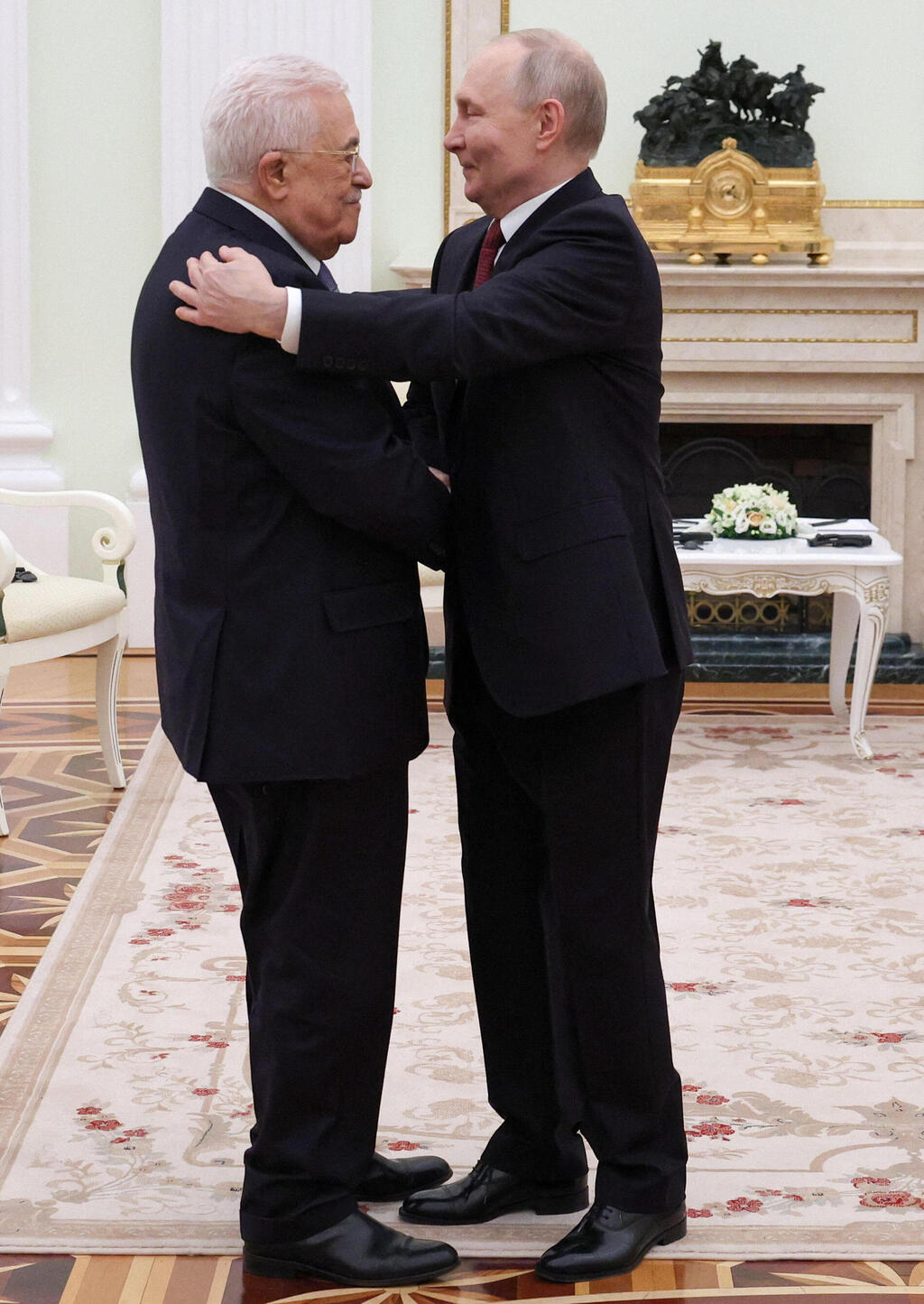 נשיא רוסיה עם ראש הרשות הפלסטינית אבו מאזן ב קרמלין