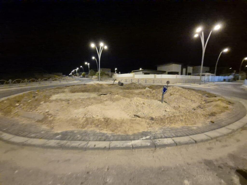 Yeruham city square prior to installation, a quiet urban space awaiting transformation 